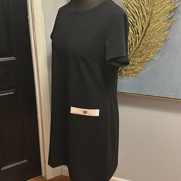 Tommy Hilfiger dress - Picture 3 of 6